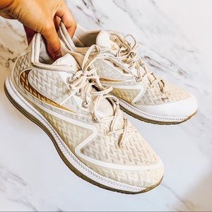nike driving shoes